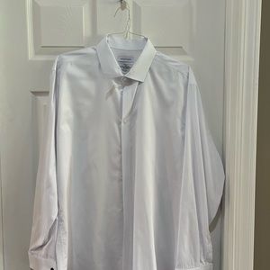 Calvin Klein 18 in neck 34/35 in inseam Slim Fit White French Cuff Dress Shirt.